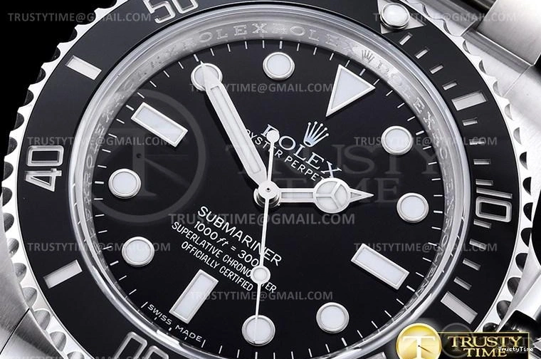 0505 ROLSUB0281 – Submariner 114060 904L SS SS Blk V10 Noob SA WaterResistant 1036